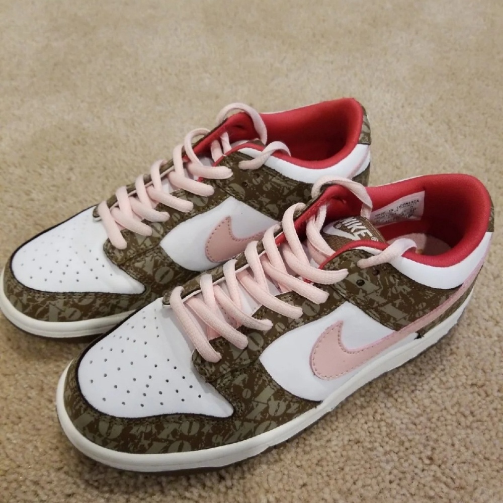 Nike Valentine XO Dunk Low Size 4Y